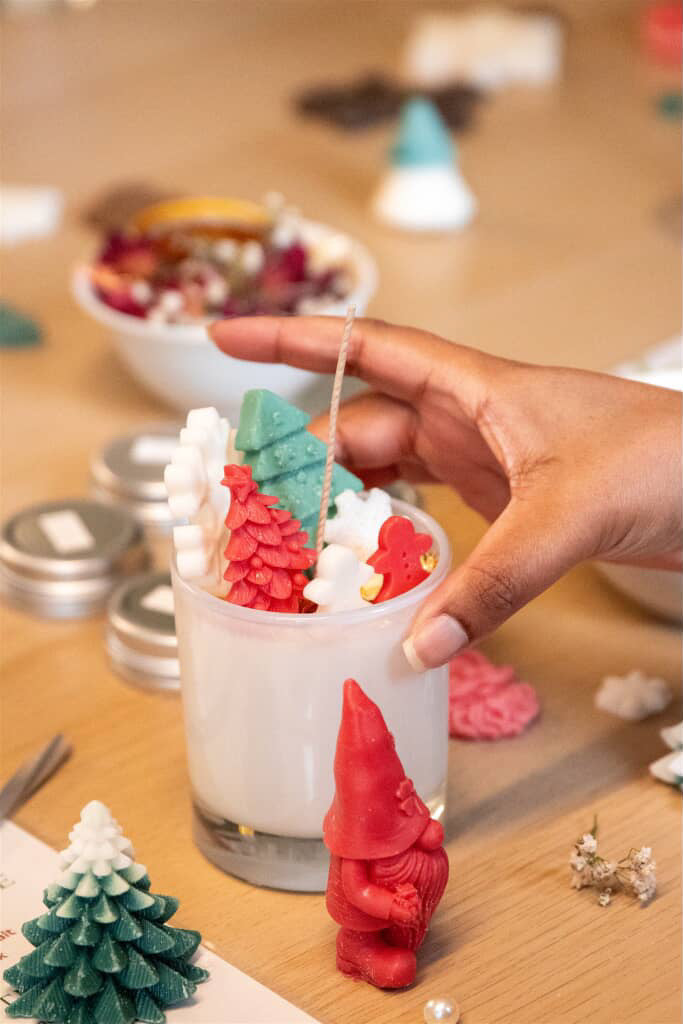Christmas Candle Making Workshop Thursday 11th of Dec 6-7:30pm