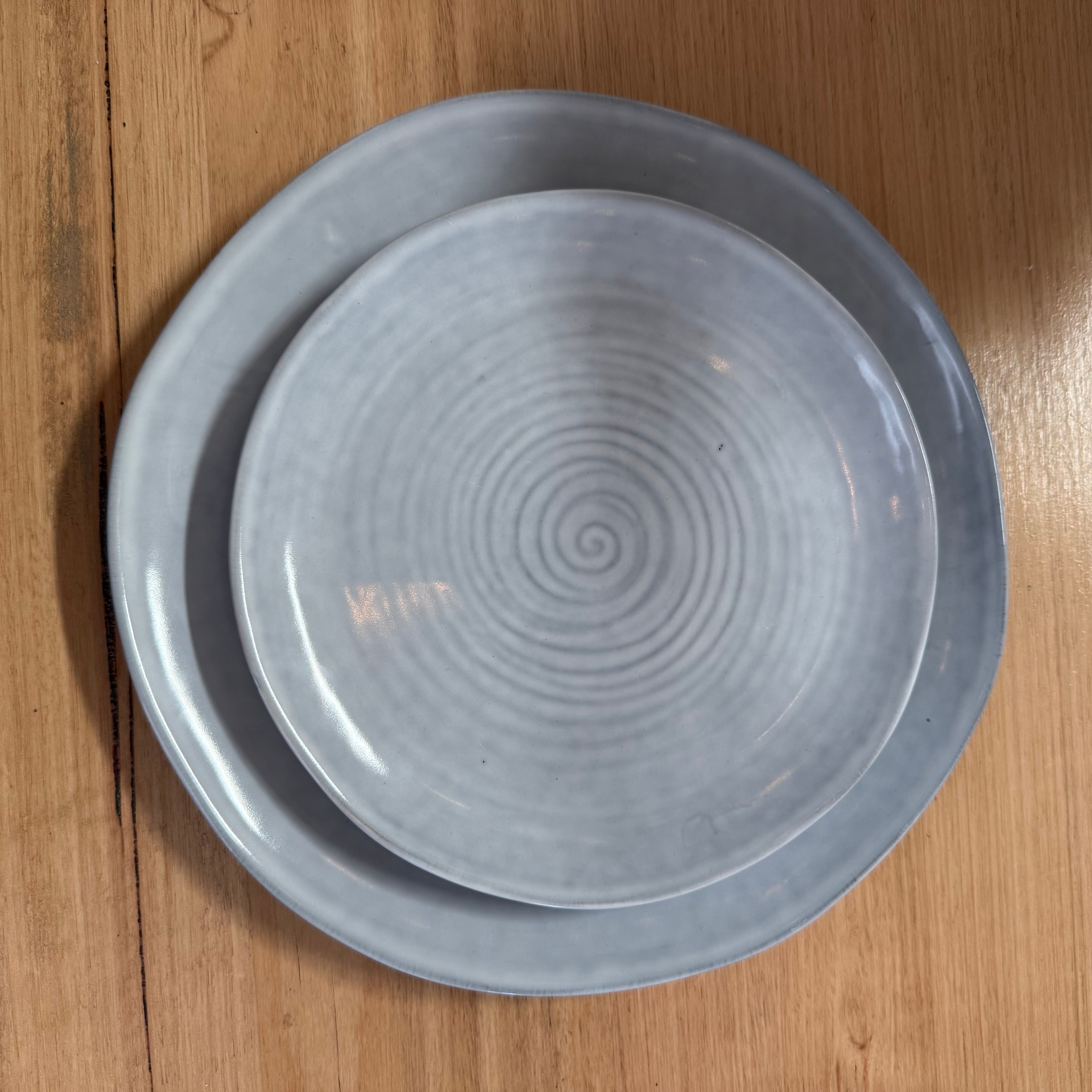 Pale Blue Circle Pattern Dinner Plate