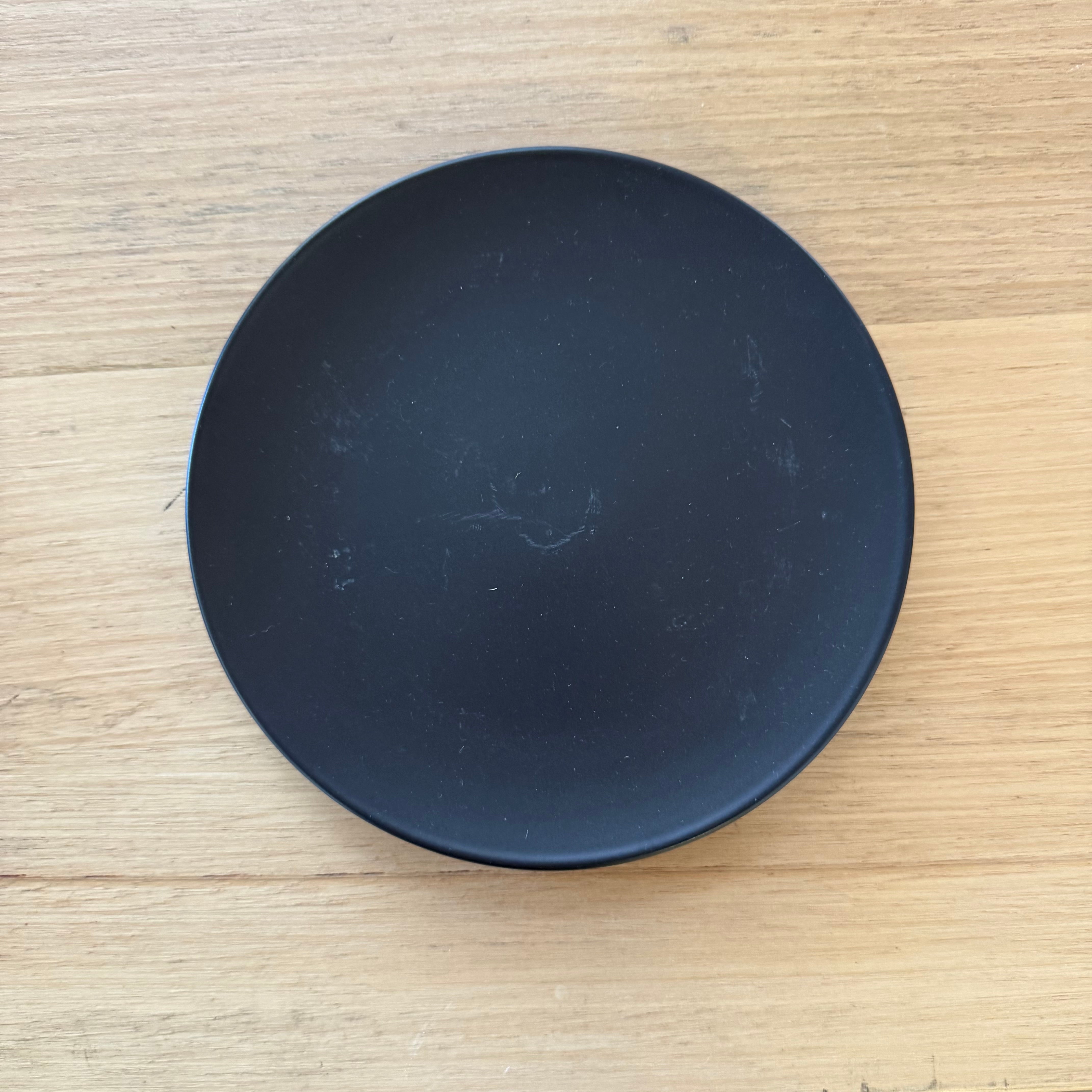 Black Smooth Side Plate