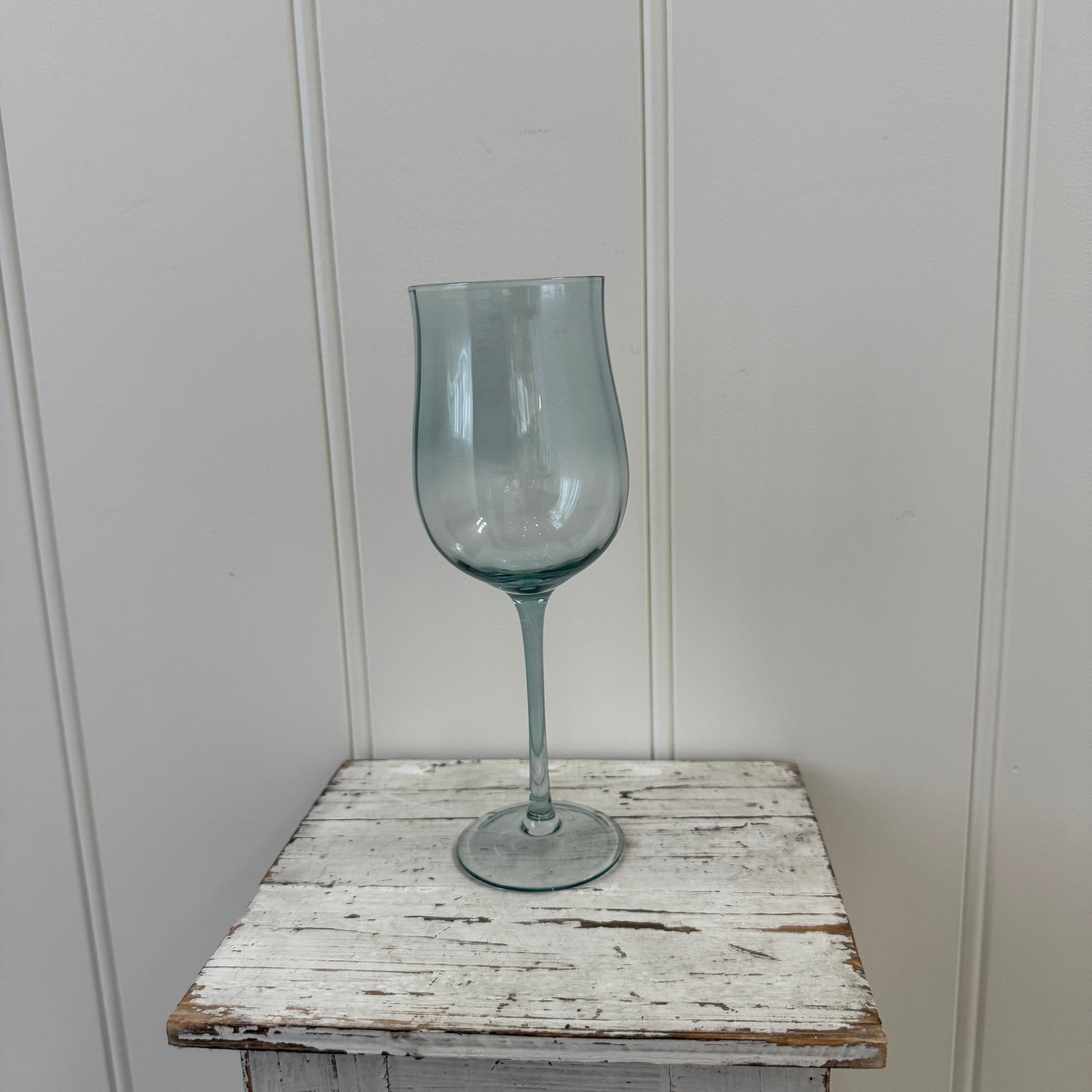 Green Tulip Wine Glass