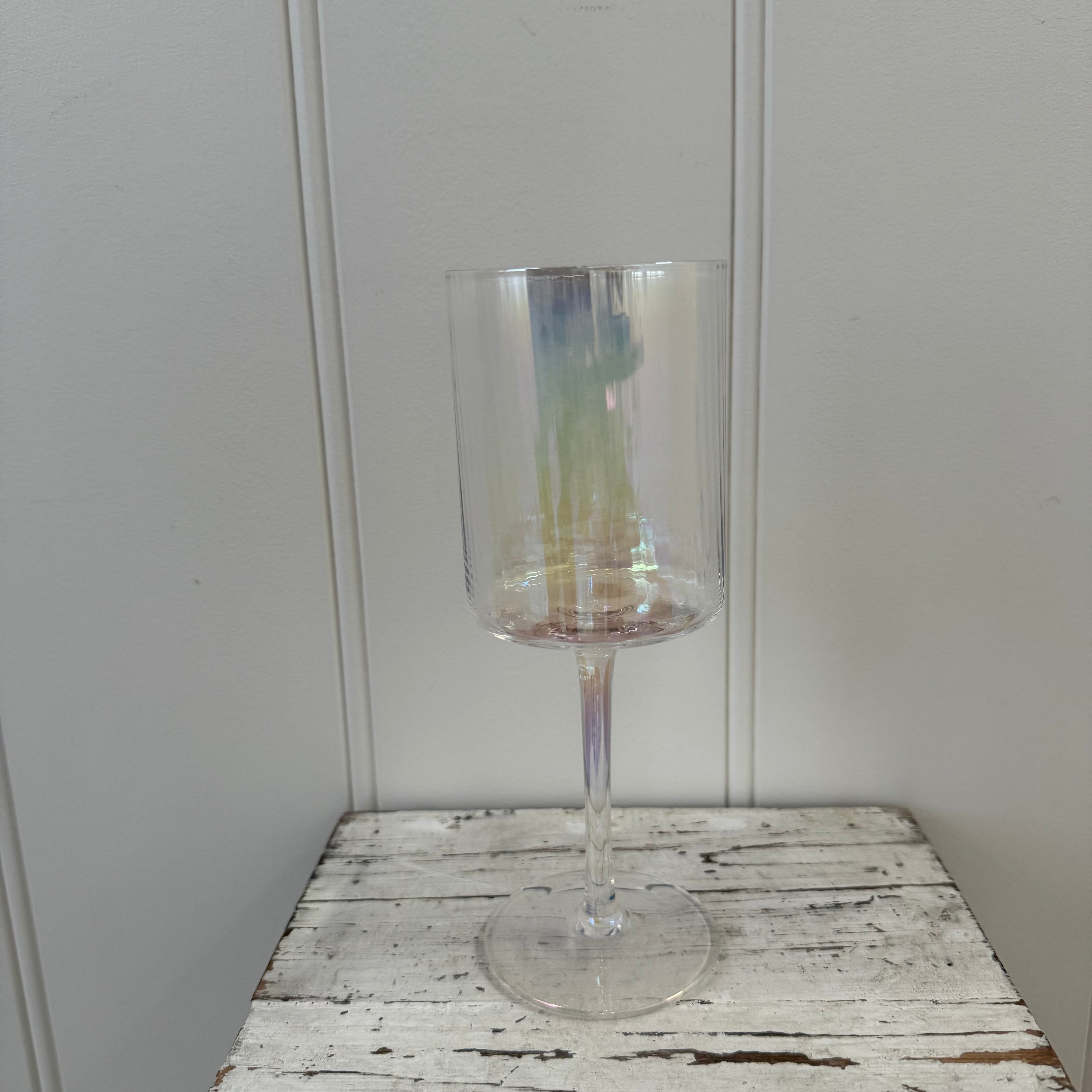 Luster Wine Glass