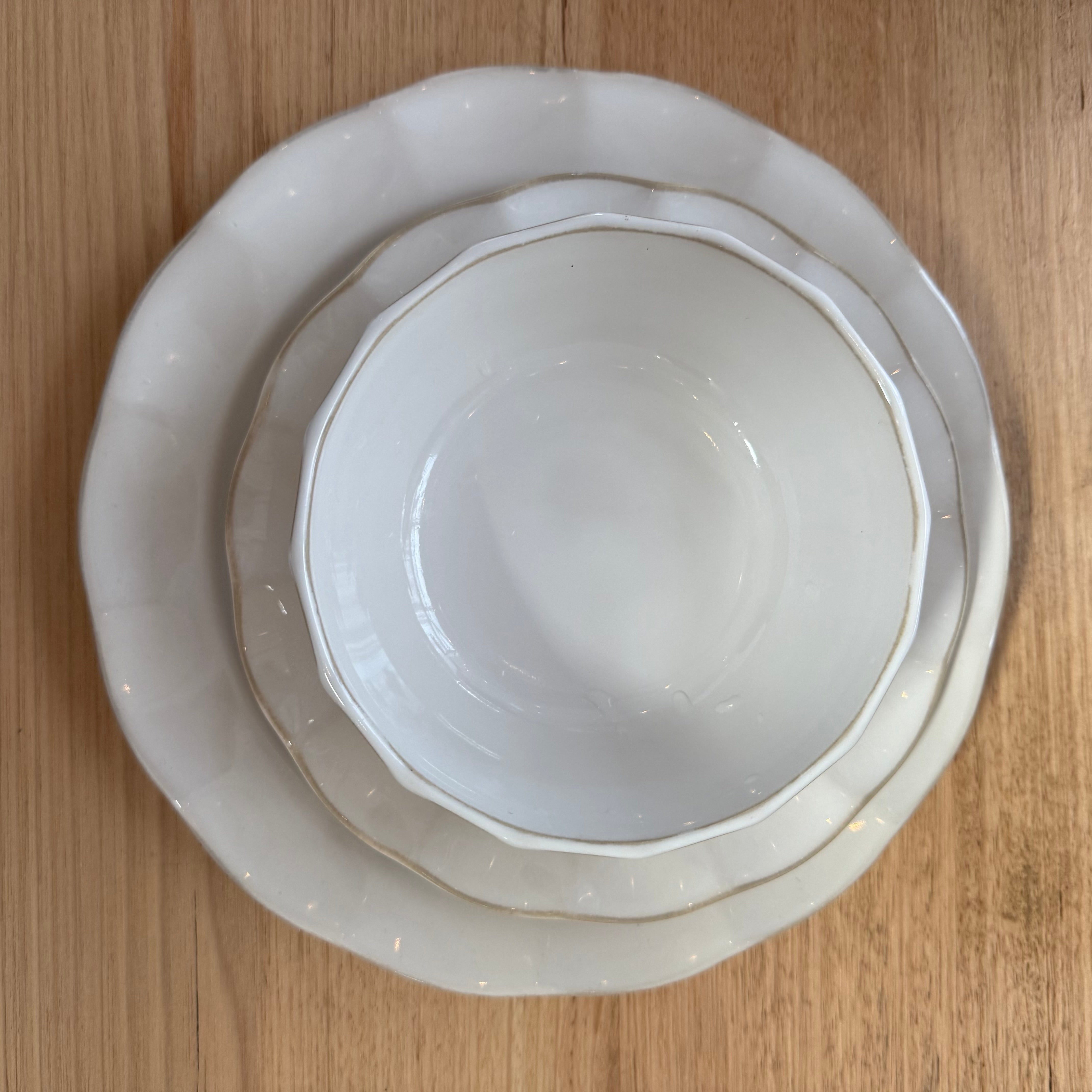 Ivory Petal Dinner Plate